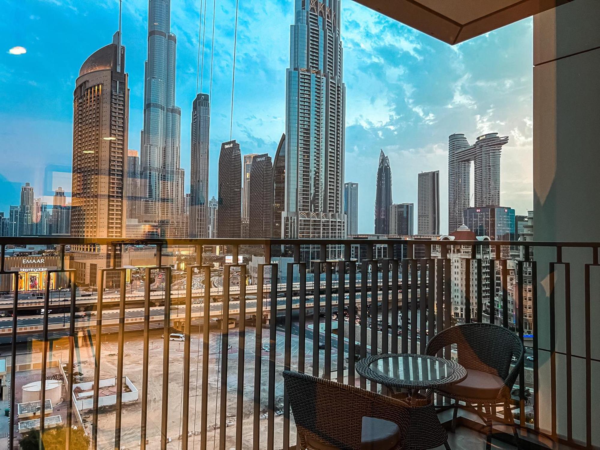 Stunning Burj View Dubai Mall Access Infinity Pool Apartamento Exterior foto